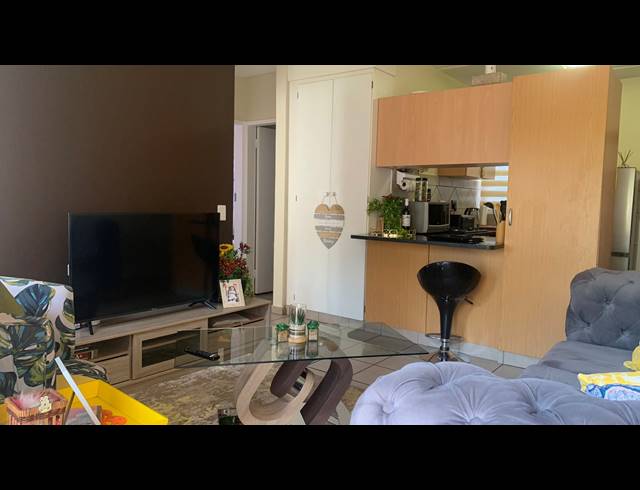2 BEDROOM SECTIONAL TITLE FOR SALE IN CLARINA